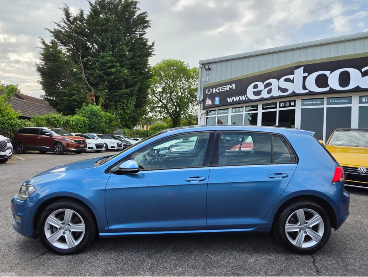 Volkswagen Golf Hatchback, Petrol, 2015, Blue