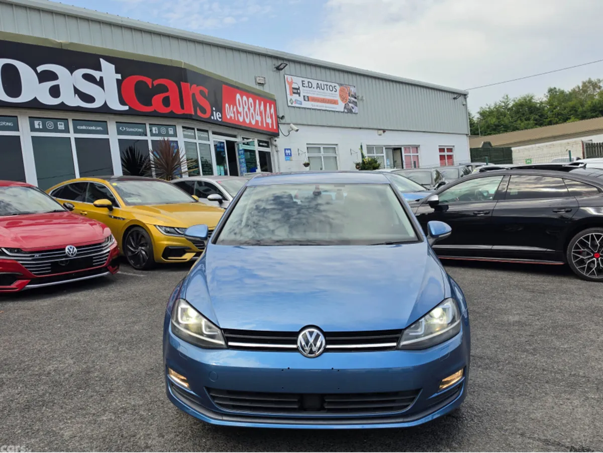 Volkswagen Golf Hatchback, Petrol, 2015, Blue