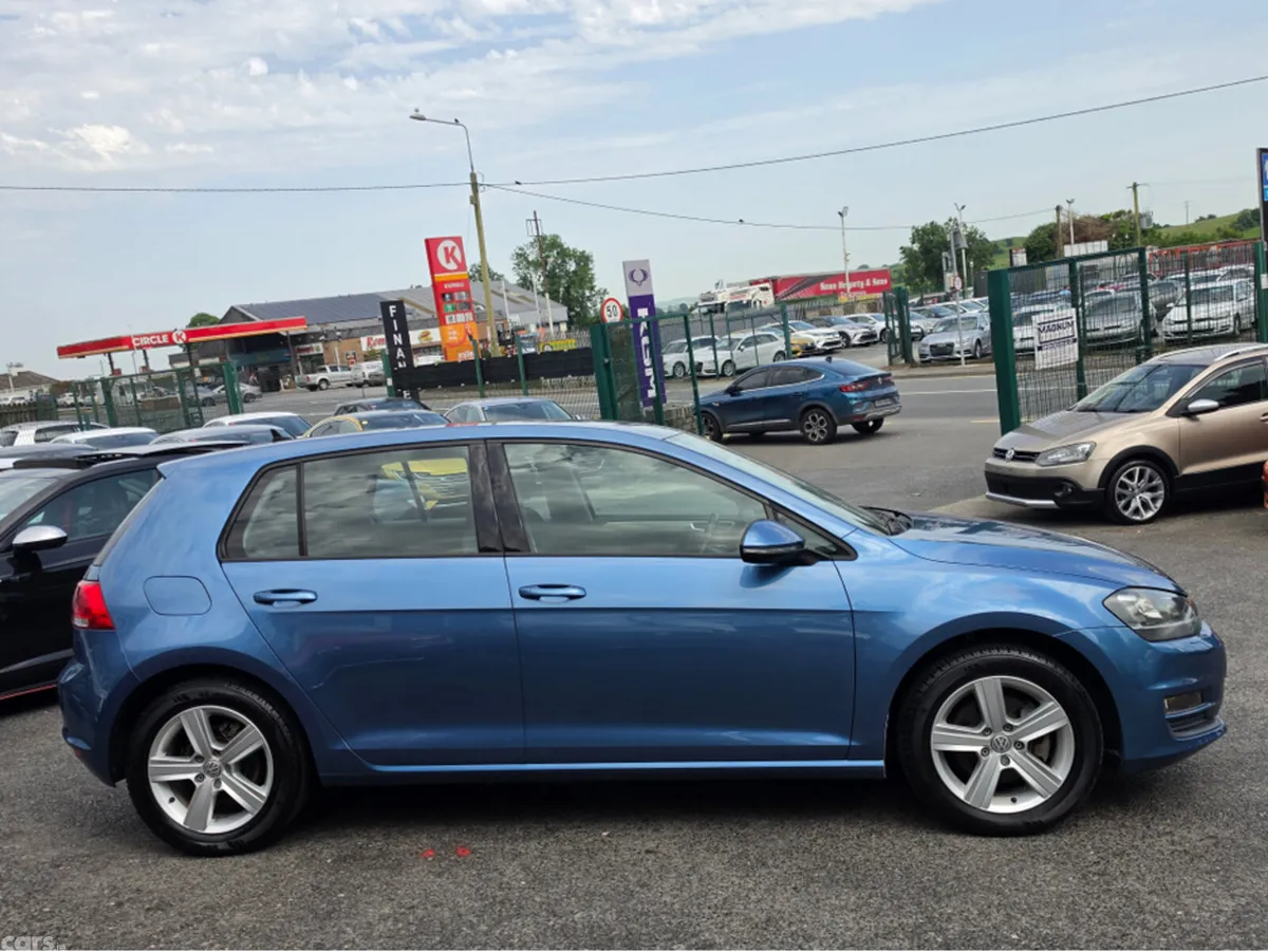 Volkswagen Golf Hatchback, Petrol, 2015, Blue