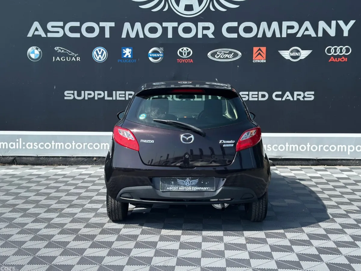 Mazda Demio Hatchback, Petrol, 2013, Purple