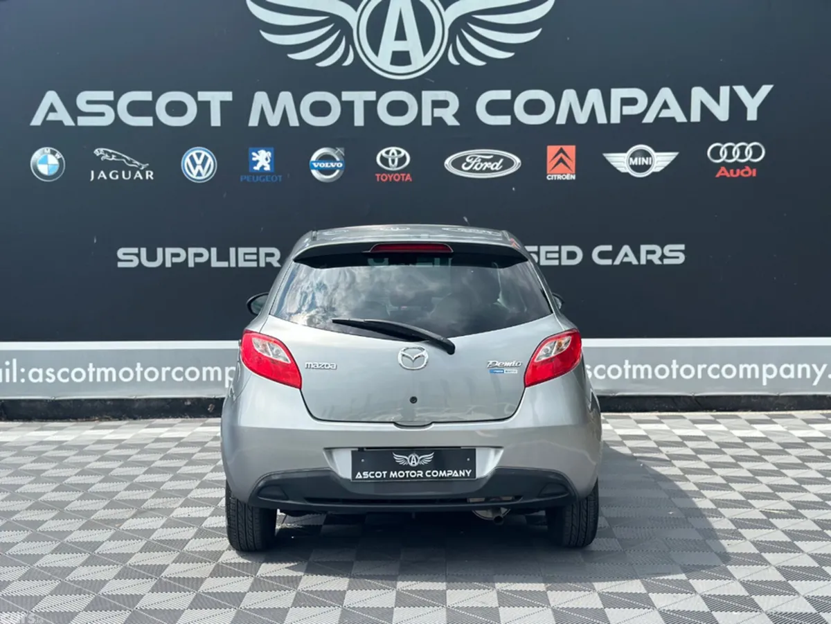 Mazda Demio Hatchback, Petrol, 2013, Grey