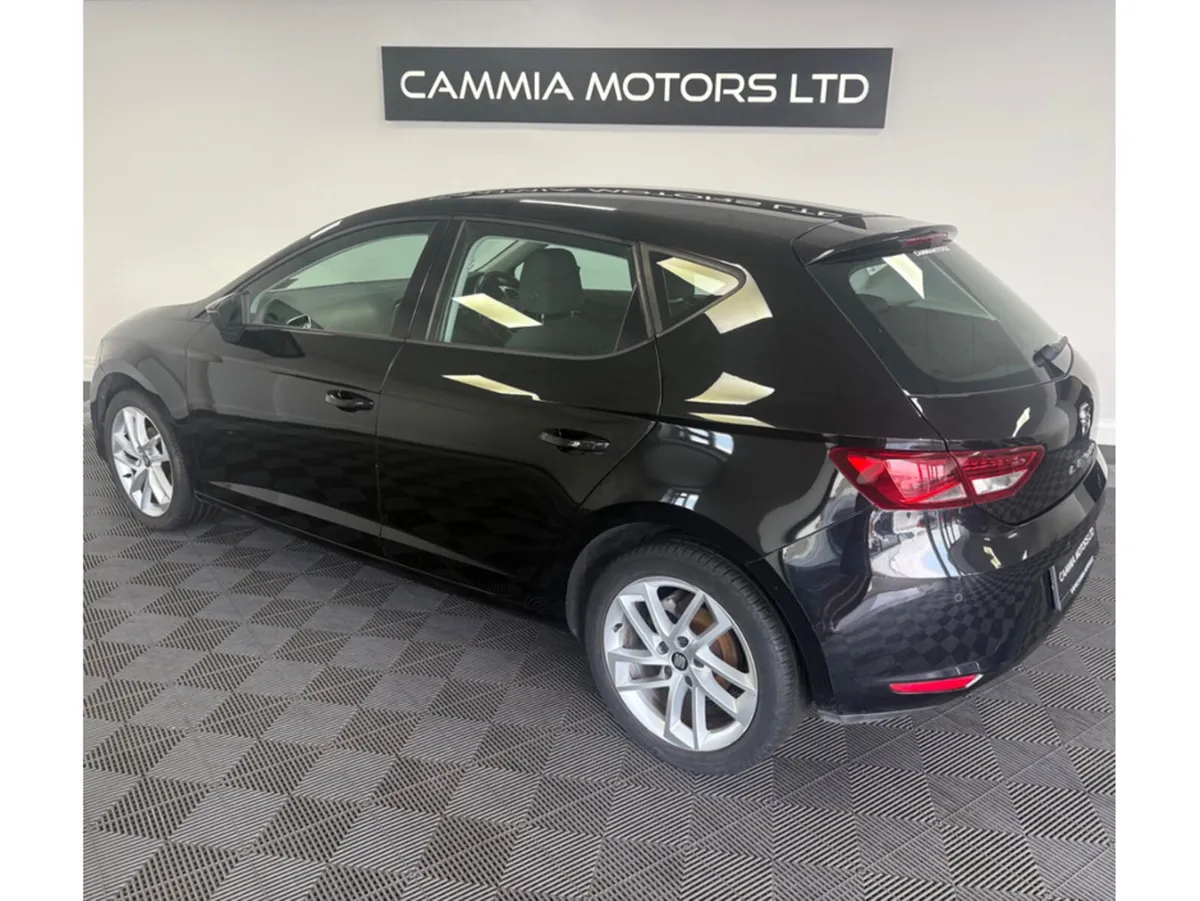 SEAT Leon Hatchback, Petrol, 2017, Black