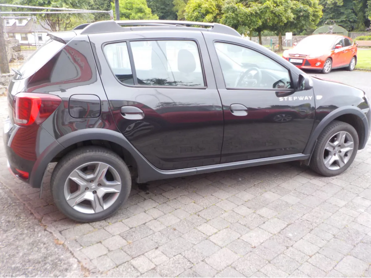 Dacia Sandero Stepway Hatchback, Petrol, 2019, Black