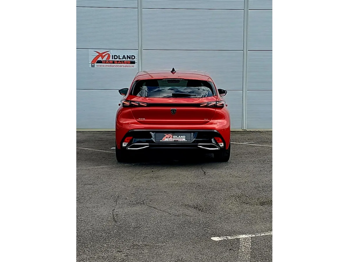 Peugeot 308 Hatchback, Diesel, 2023, Red