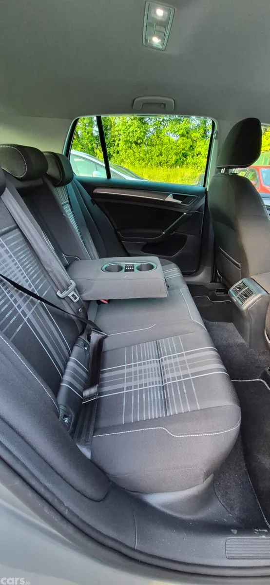 Volkswagen Golf Hatchback, Petrol, 2015, Silver