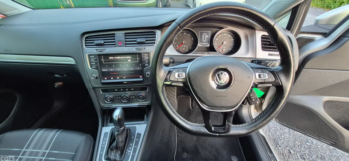Volkswagen Golf Hatchback, Petrol, 2015, Silver