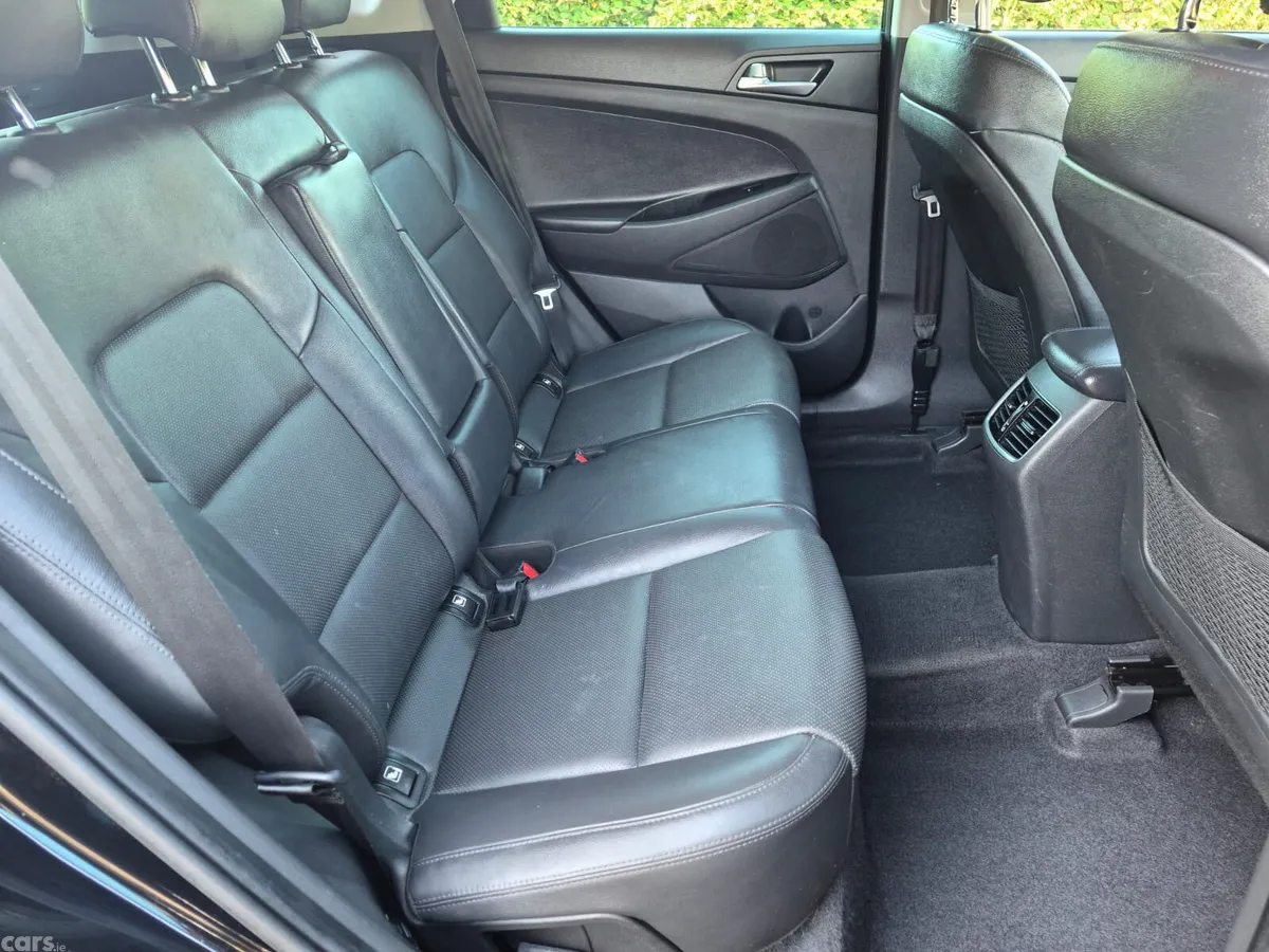 Hyundai Tucson SUV, Diesel, 2016, Black