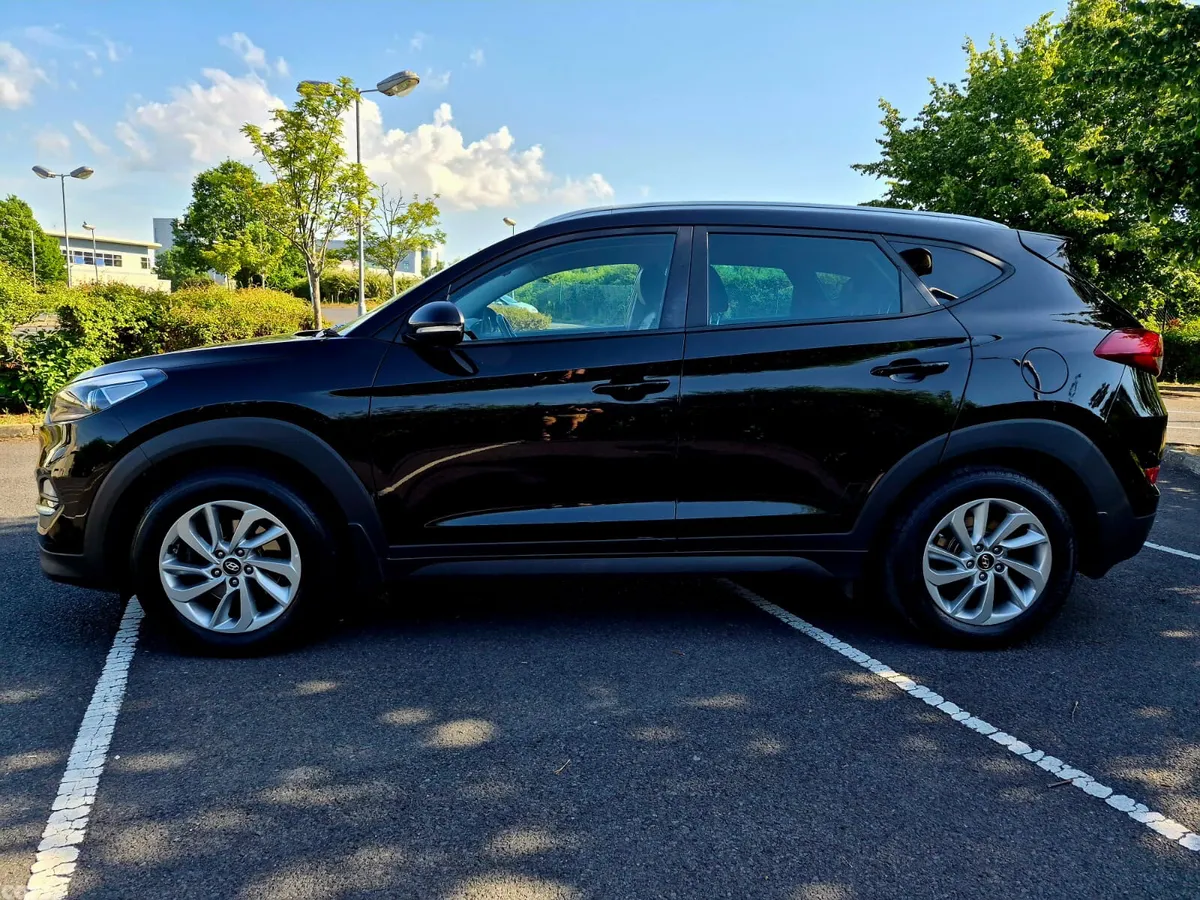 Hyundai Tucson SUV, Diesel, 2016, Black