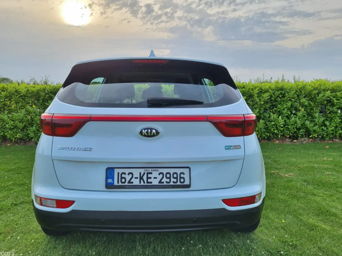 Kia Sportage SUV, Diesel, 2016, White