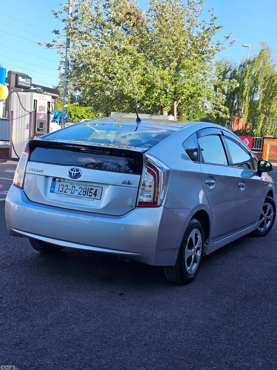 Toyota Prius Estate, Petrol Hybrid, 2013, Silver