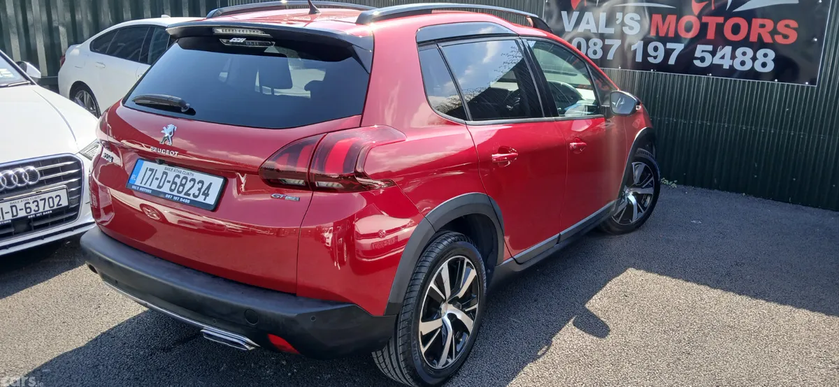 Peugeot 2008 SUV, Petrol, 2017, Red
