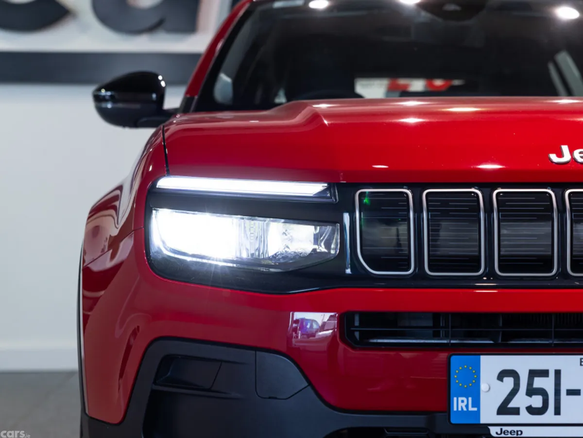 Jeep Avenger MPV, Electric, 2025, Red