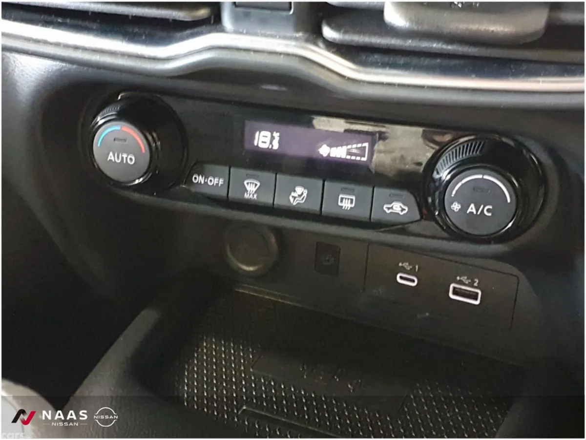 Nissan Juke MPV, Petrol, 2025, Blue