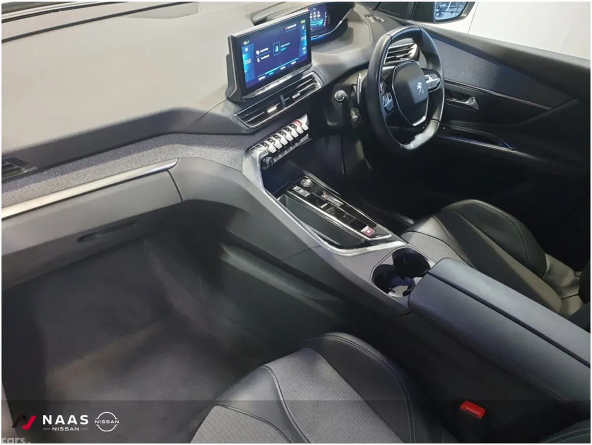 Peugeot 3008 MPV, Petrol Plug-in Hybrid, 2024, Black