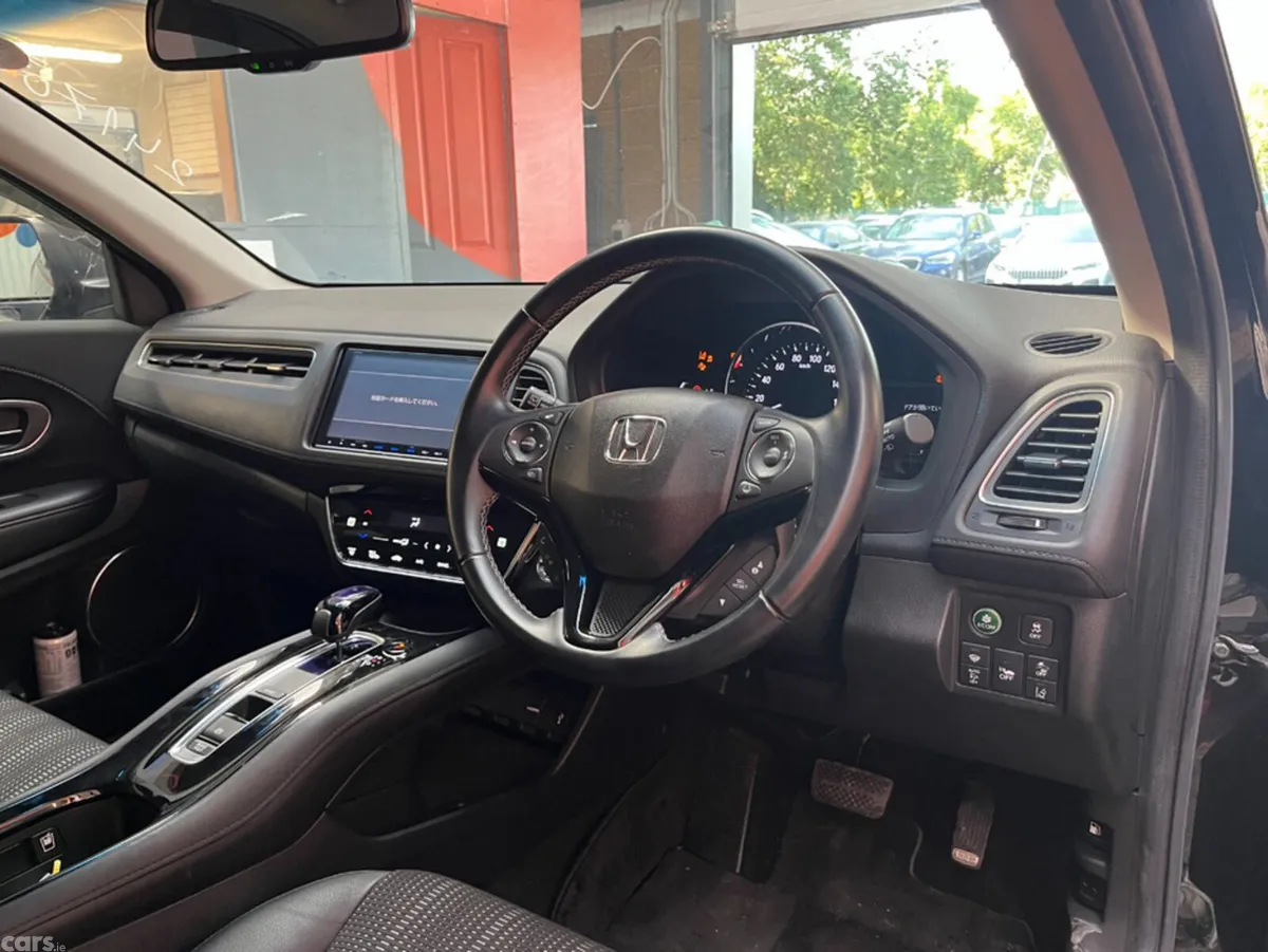 Honda Vezel SUV, Petrol Hybrid, 2018, Black