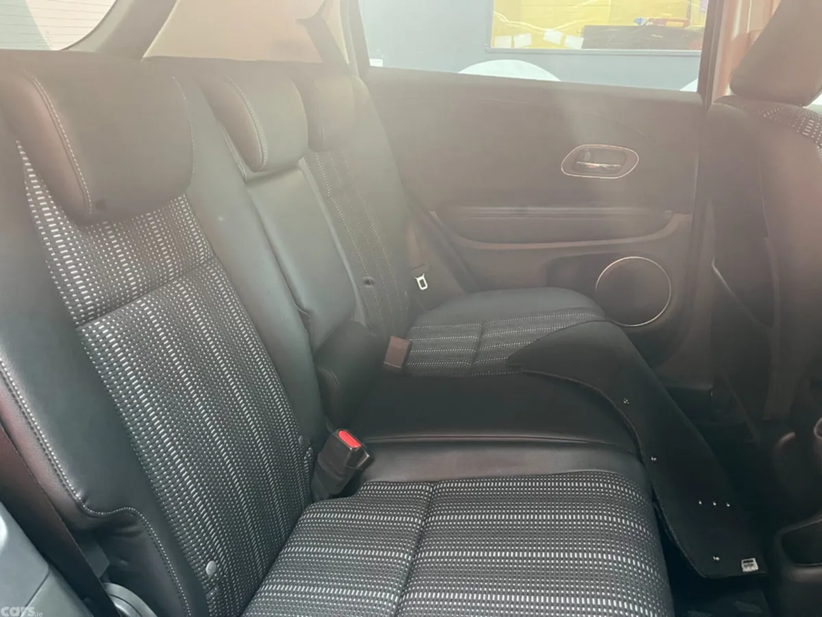 Honda Vezel SUV, Petrol Hybrid, 2018, Black