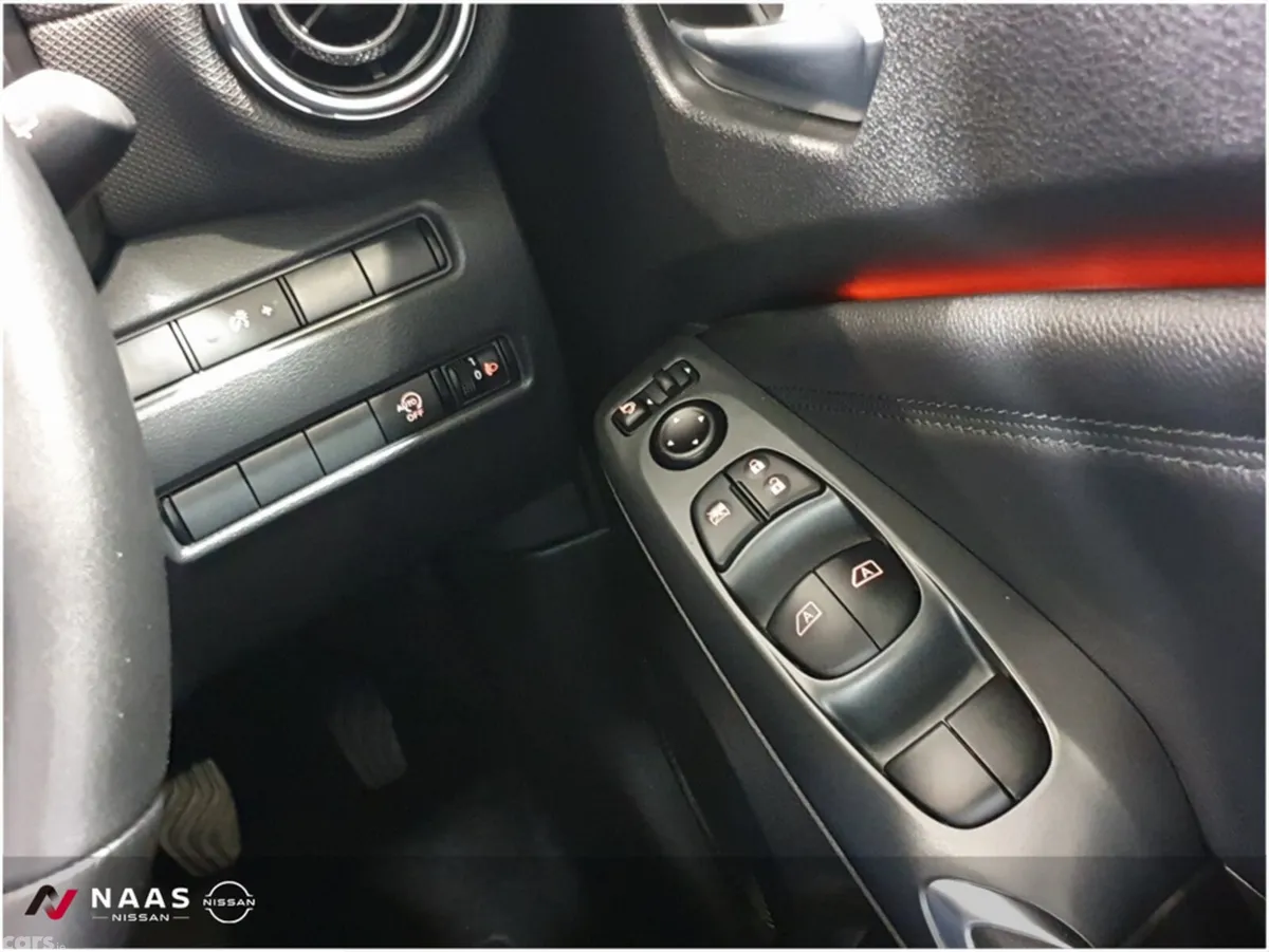 Nissan Juke MPV, Petrol, 2025, Blue