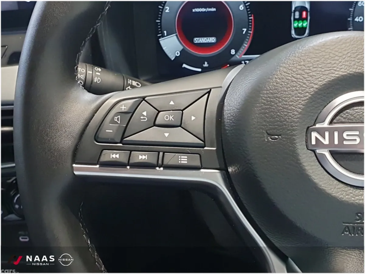Nissan Juke MPV, Petrol, 2025, Blue