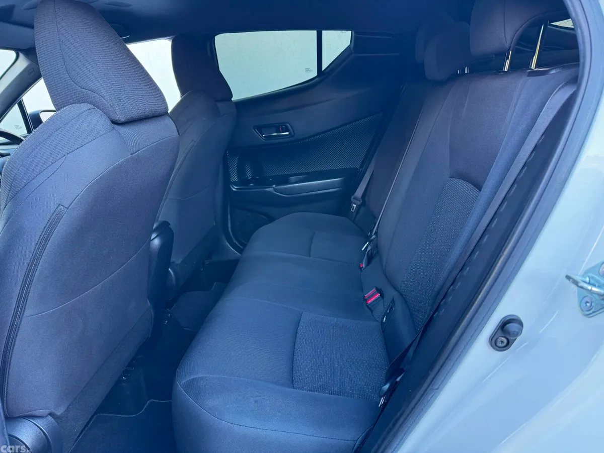 Toyota C-HR SUV, Petrol, 2017, White