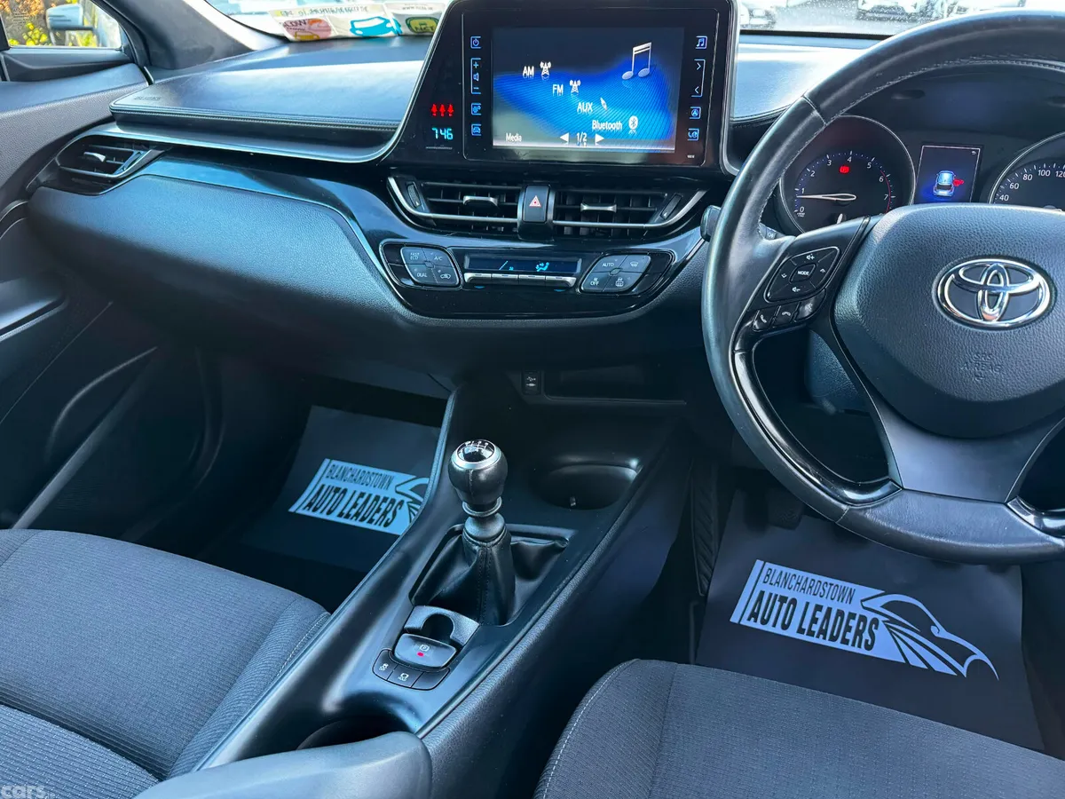 Toyota C-HR SUV, Petrol, 2017, White