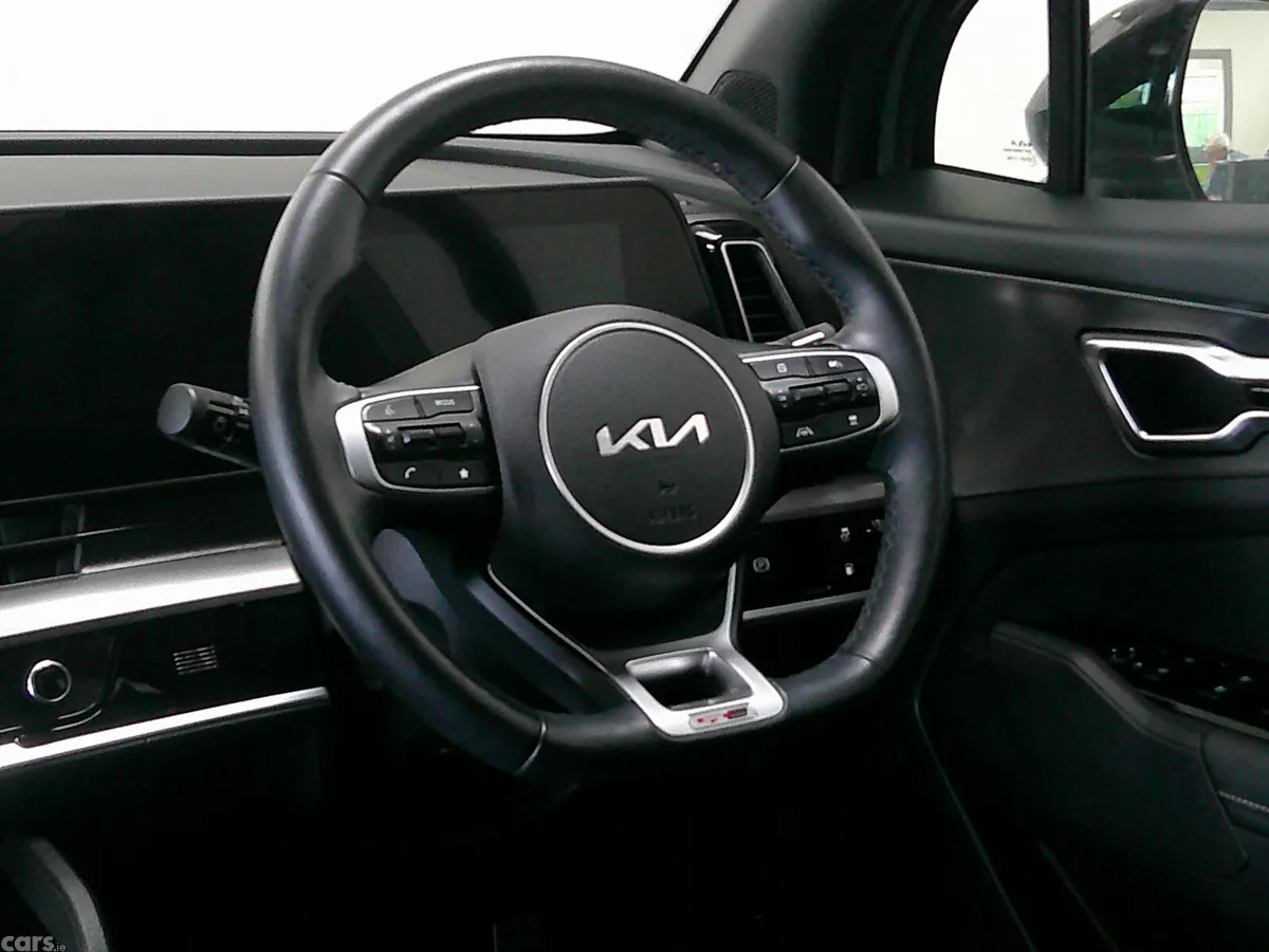 Kia Sportage SUV, Petrol Plug-in Hybrid, 2023, Silver