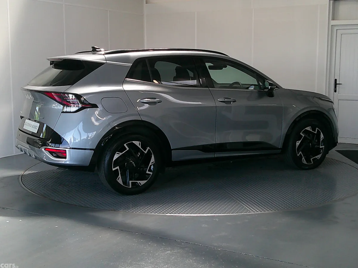 Kia Sportage SUV, Petrol Plug-in Hybrid, 2023, Silver