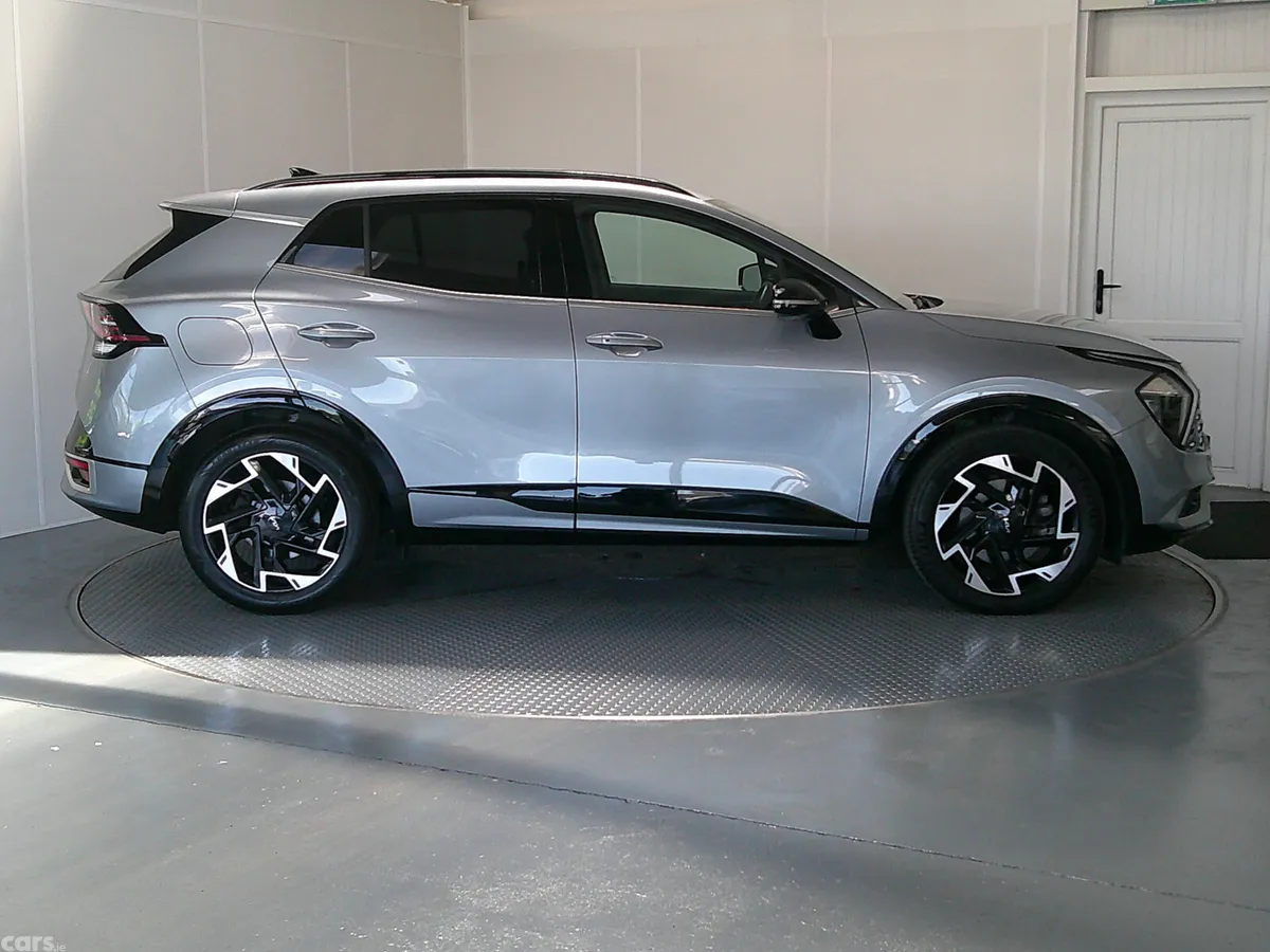 Kia Sportage SUV, Petrol Plug-in Hybrid, 2023, Silver