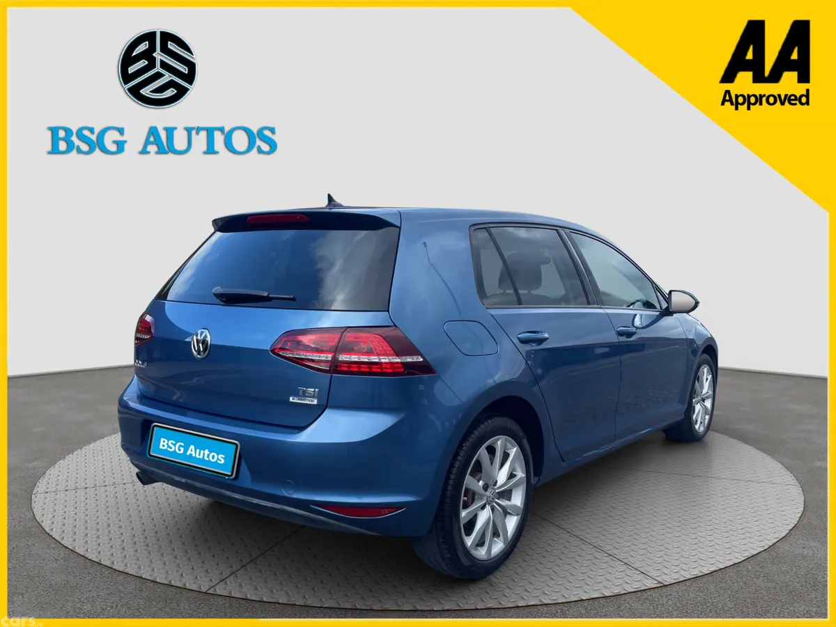 Volkswagen Golf Hatchback, Petrol, 2017, Blue