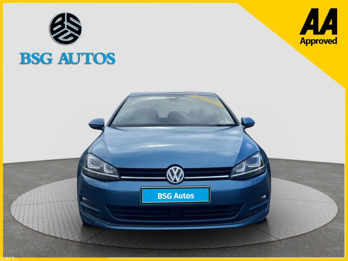 Volkswagen Golf Hatchback, Petrol, 2017, Blue