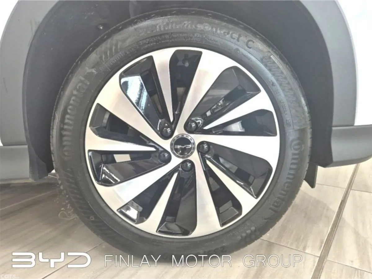 BYD SEAL U SUV, Petrol Plug-in Hybrid, 2026, White