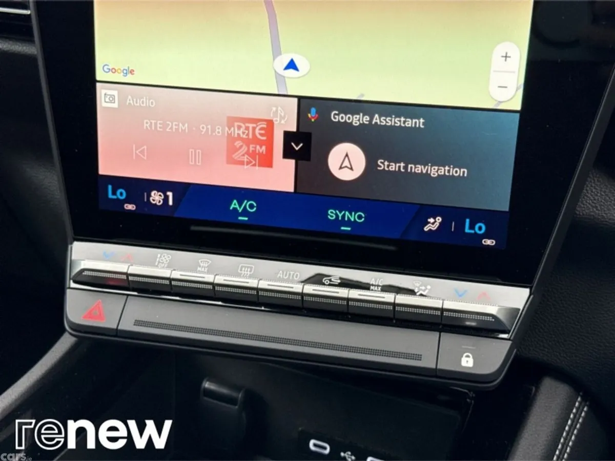 Renault Austral SUV, Petrol Hybrid, 2026, White