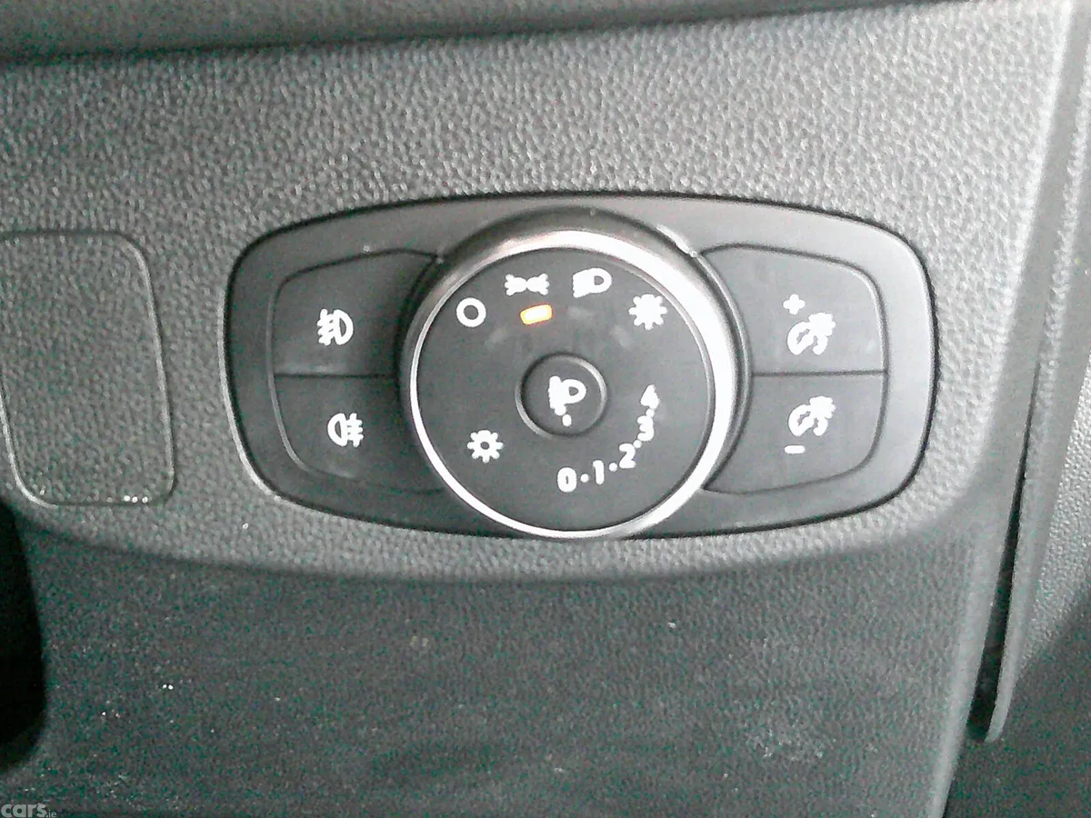 Ford Focus Hatchback, Diesel, 2021, White