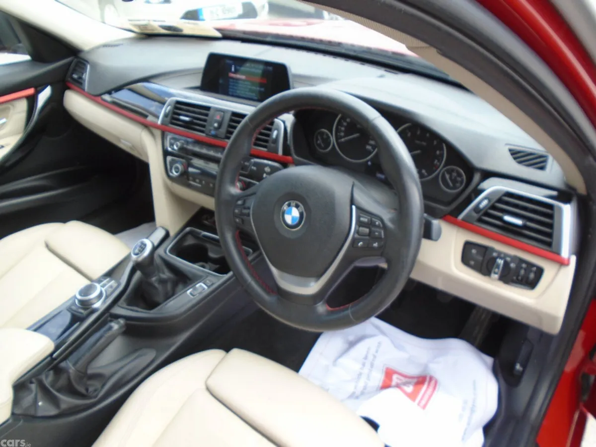 BMW 3-Series Saloon, Petrol, 2018, Red