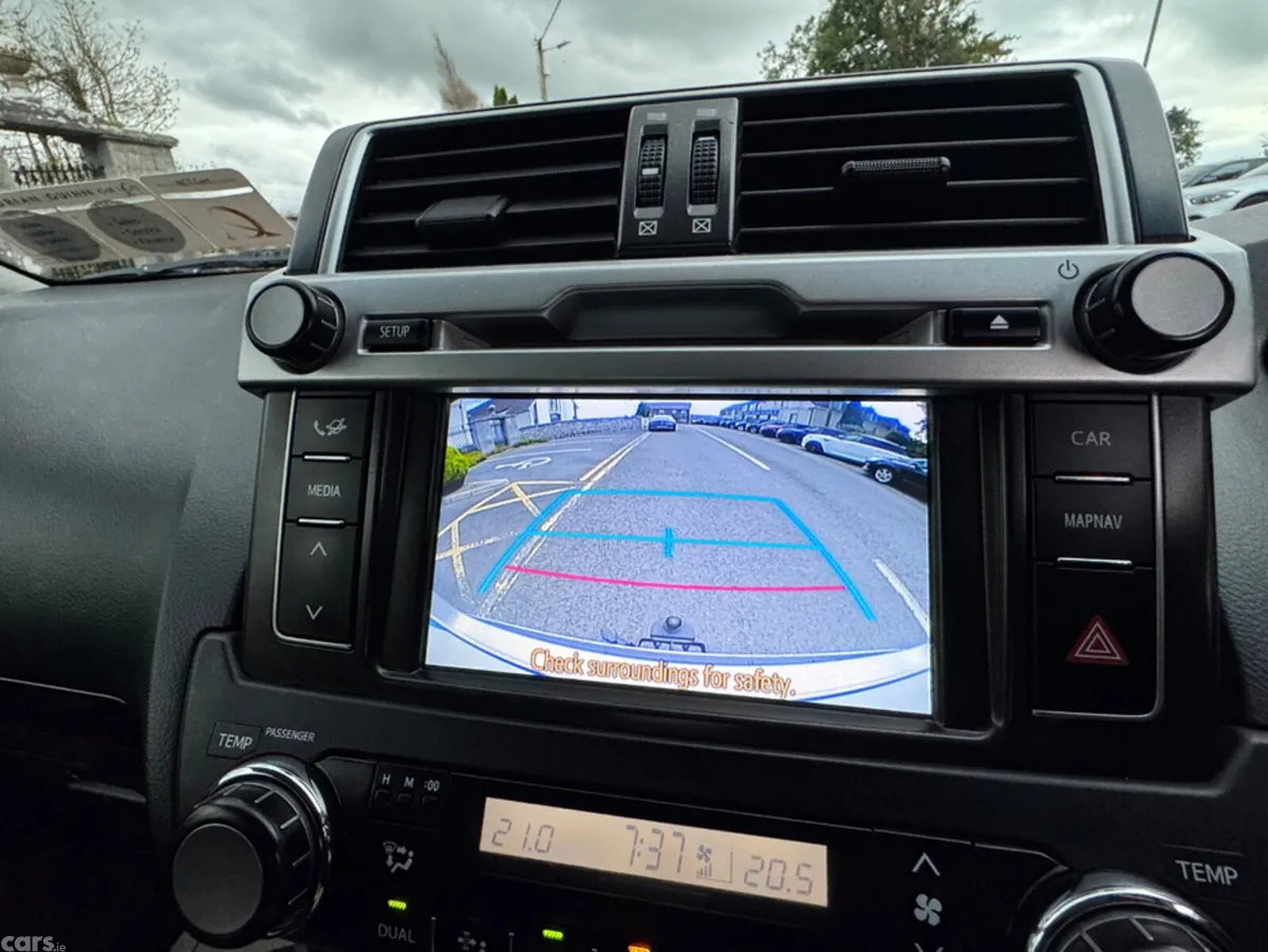 Toyota Land Cruiser SUV, Diesel, 2016, Silver