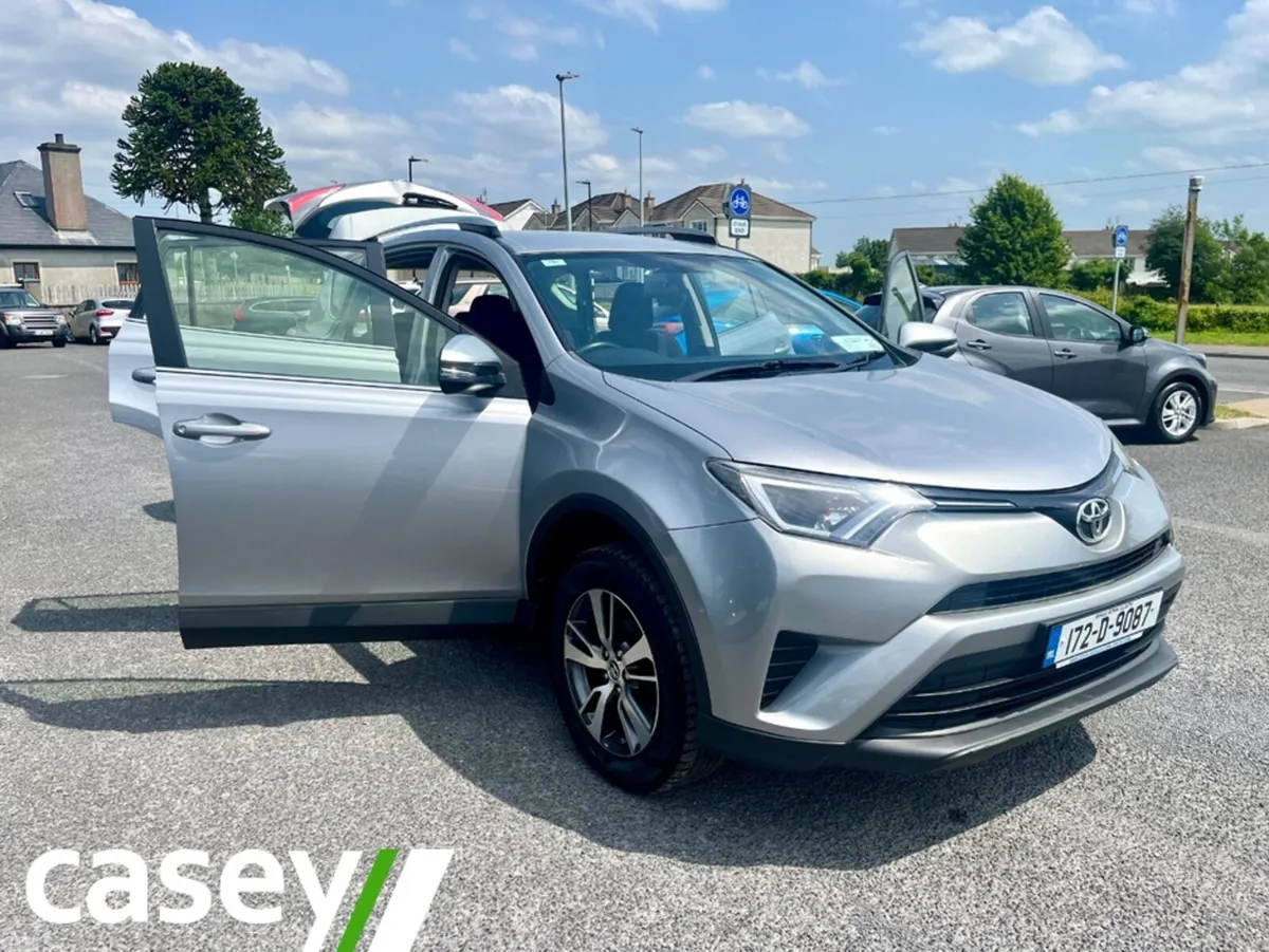 Toyota RAV4 MPV, Diesel, 2017, Grey