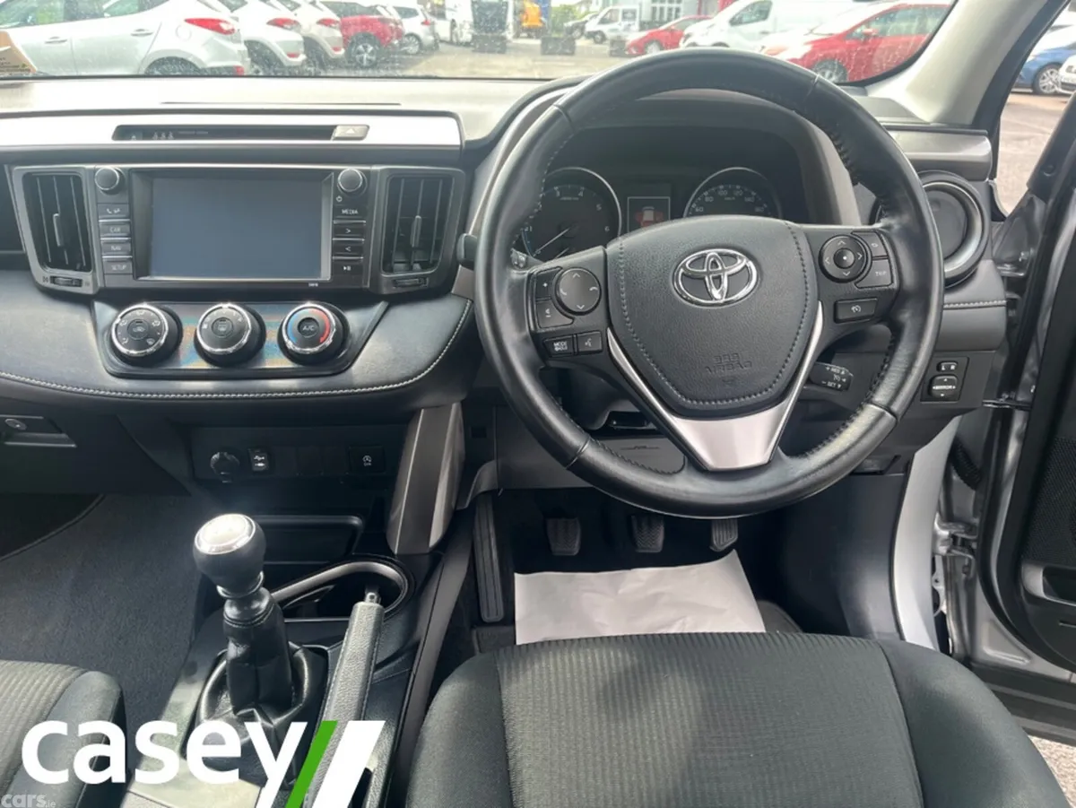 Toyota RAV4 MPV, Diesel, 2017, Grey