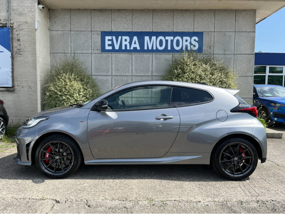 Toyota Yaris Hatchback, Petrol, 2024, Grey