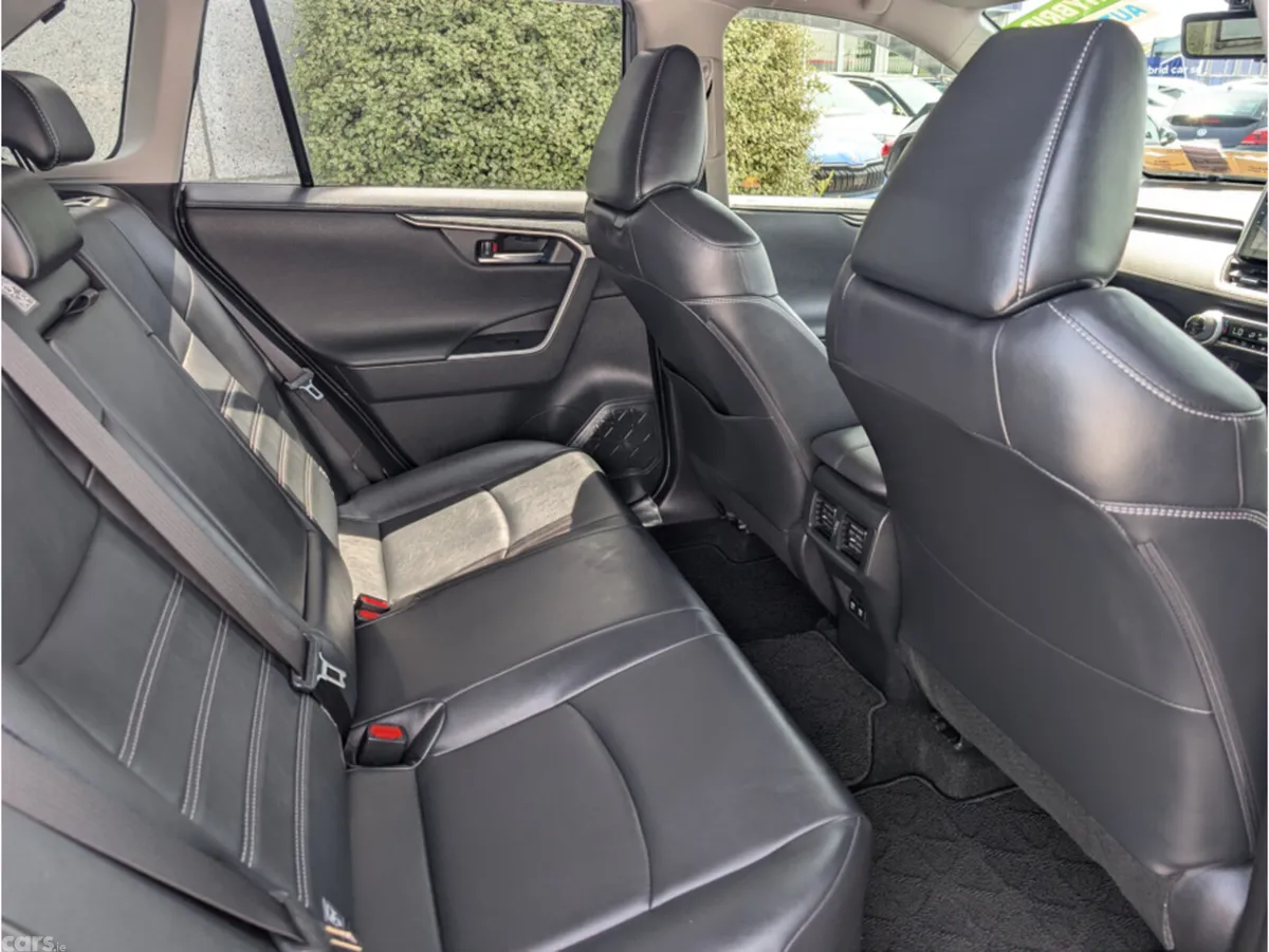 Toyota RAV4 SUV, Petrol Hybrid, 2021, Grey