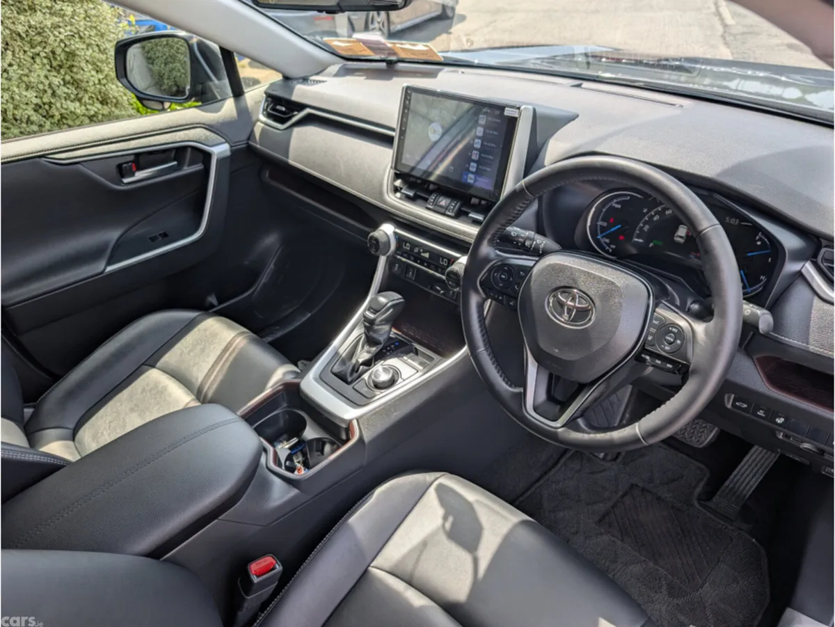 Toyota RAV4 SUV, Petrol Hybrid, 2021, Grey