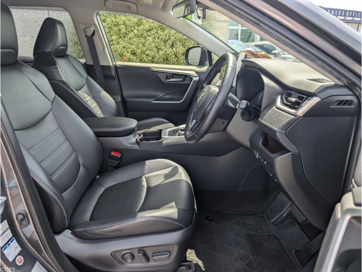 Toyota RAV4 SUV, Petrol Hybrid, 2021, Grey