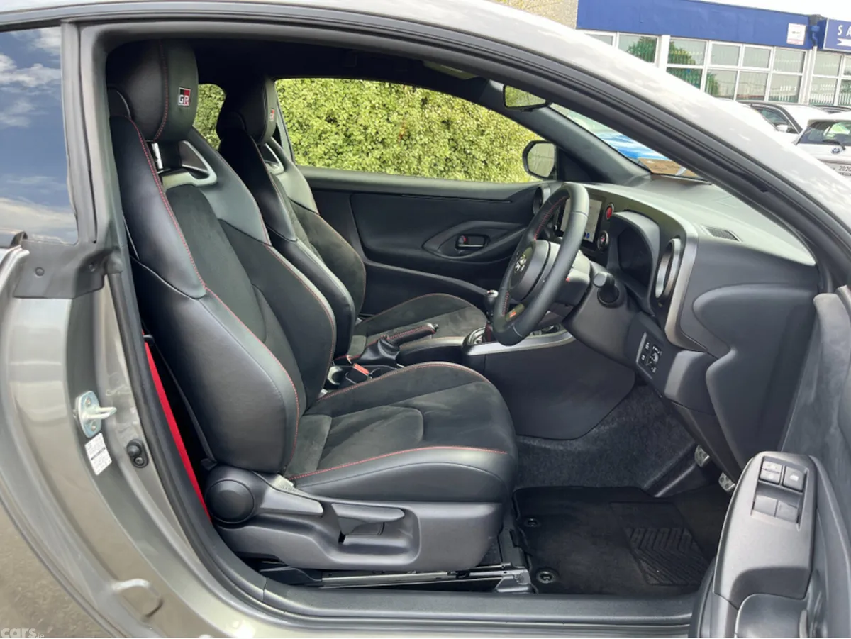Toyota Yaris Hatchback, Petrol, 2024, Grey