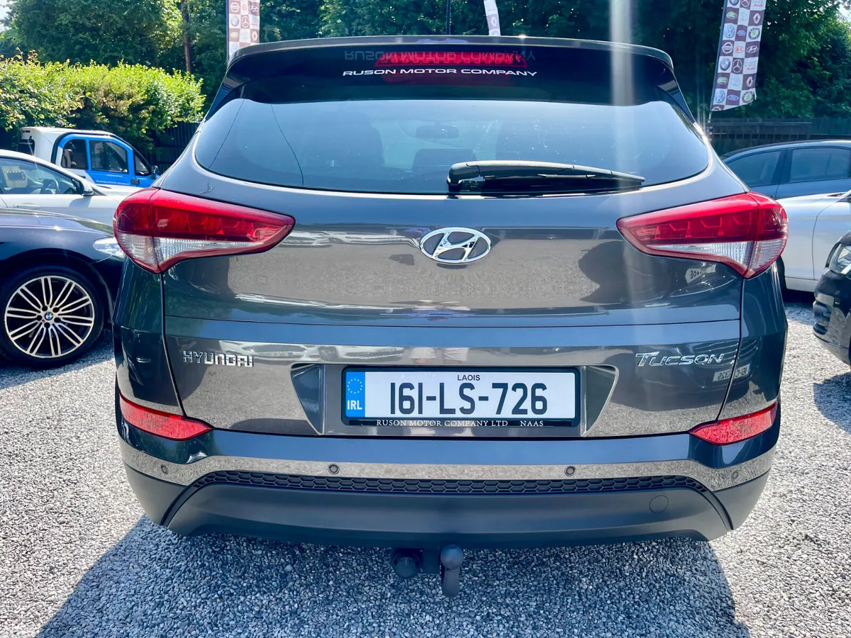 Hyundai Tucson SUV, Diesel, 2016, Bronze