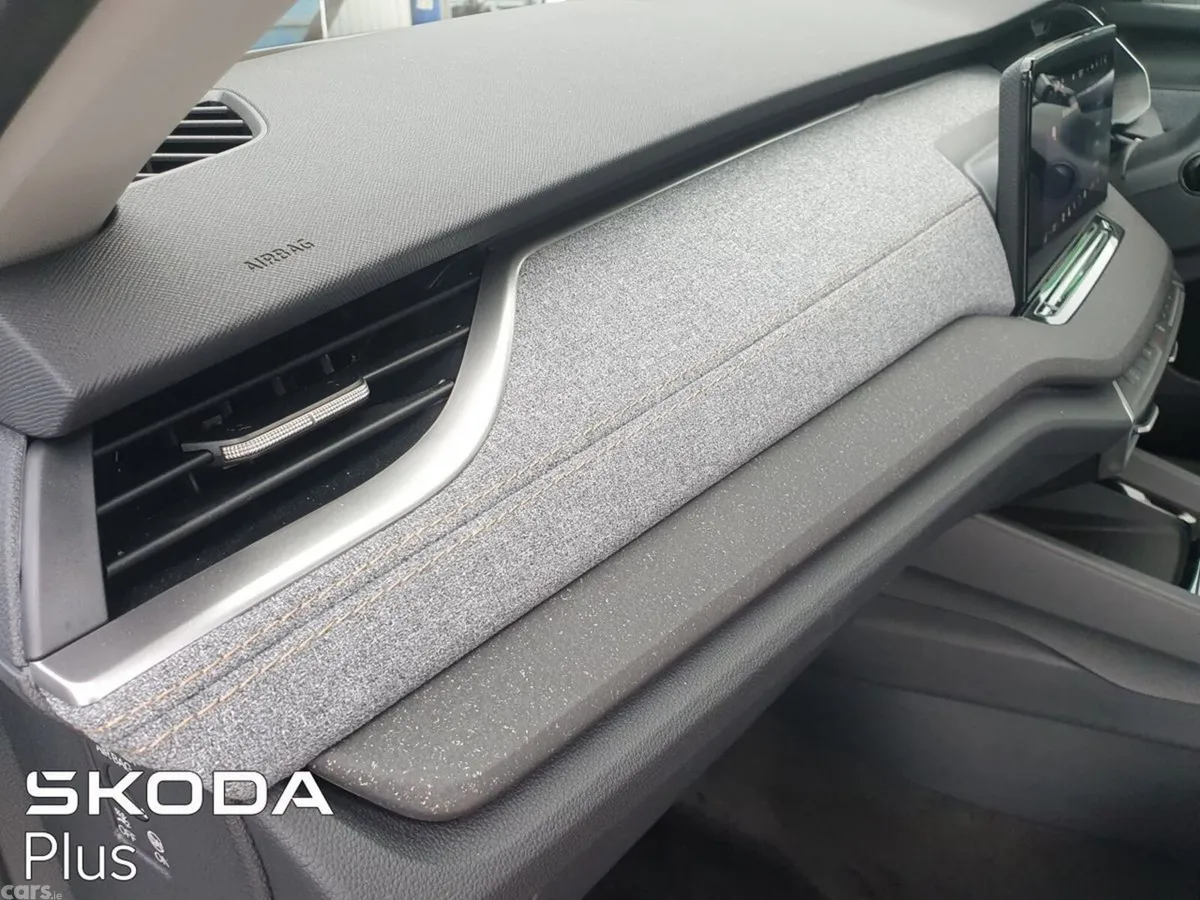 Skoda Octavia Estate, Diesel, 2025, White