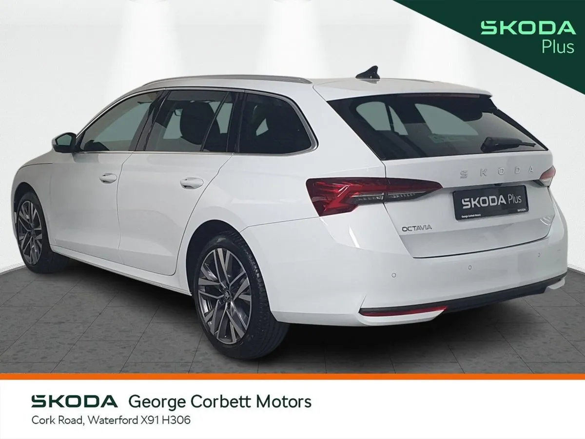 Skoda Octavia Estate, Diesel, 2025, White