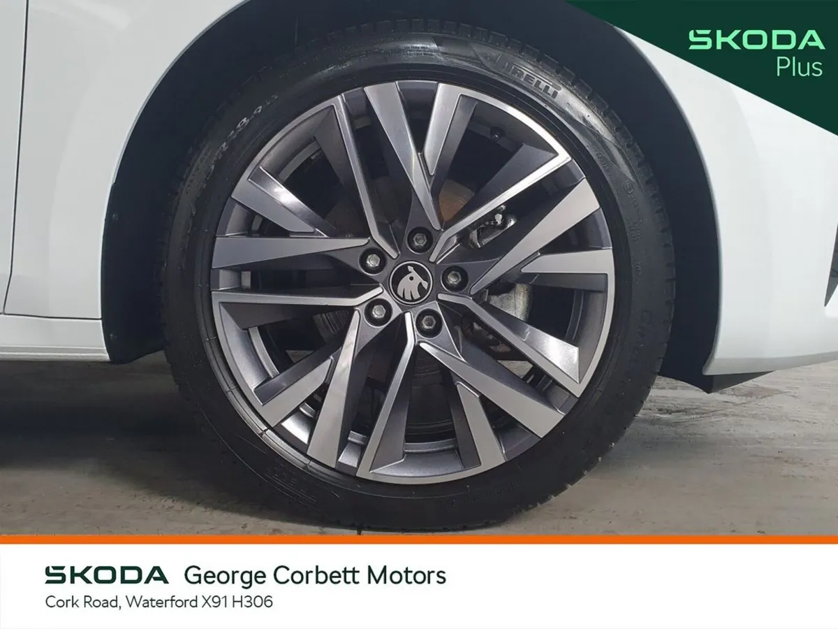 Skoda Octavia Estate, Diesel, 2025, White
