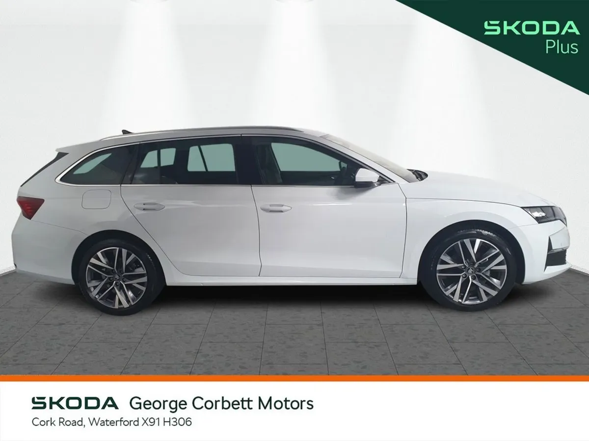 Skoda Octavia Estate, Diesel, 2025, White