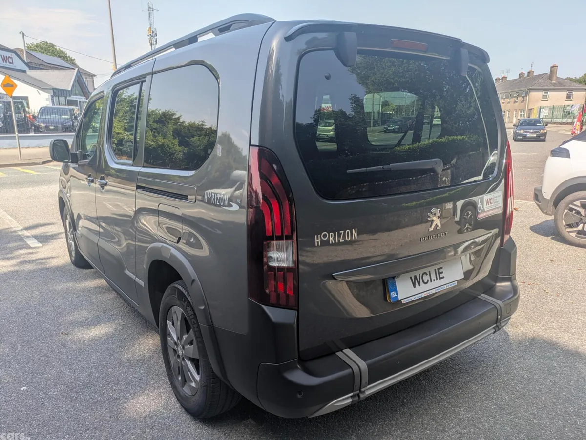 Peugeot Rifter MPV, Diesel, 2023, Grey