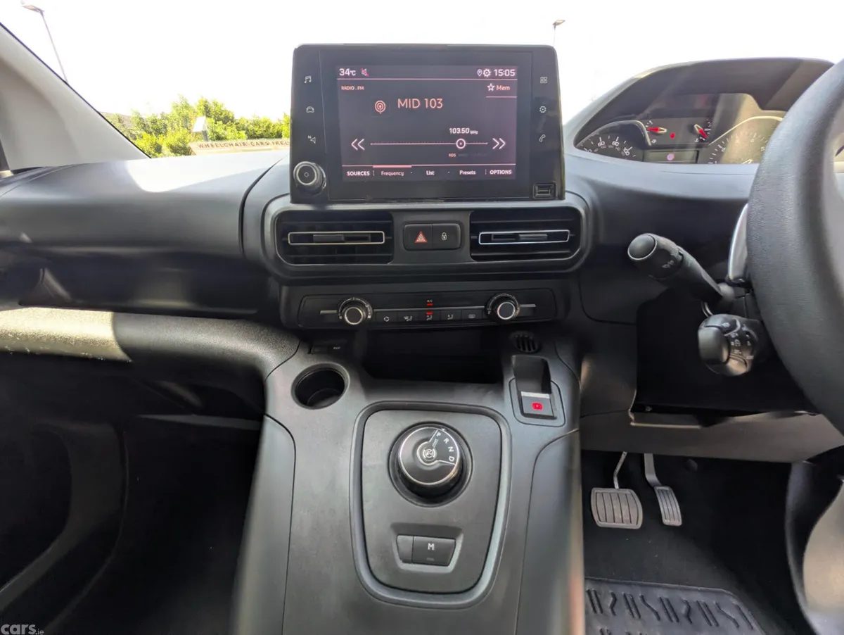 Peugeot Rifter MPV, Diesel, 2023, Grey