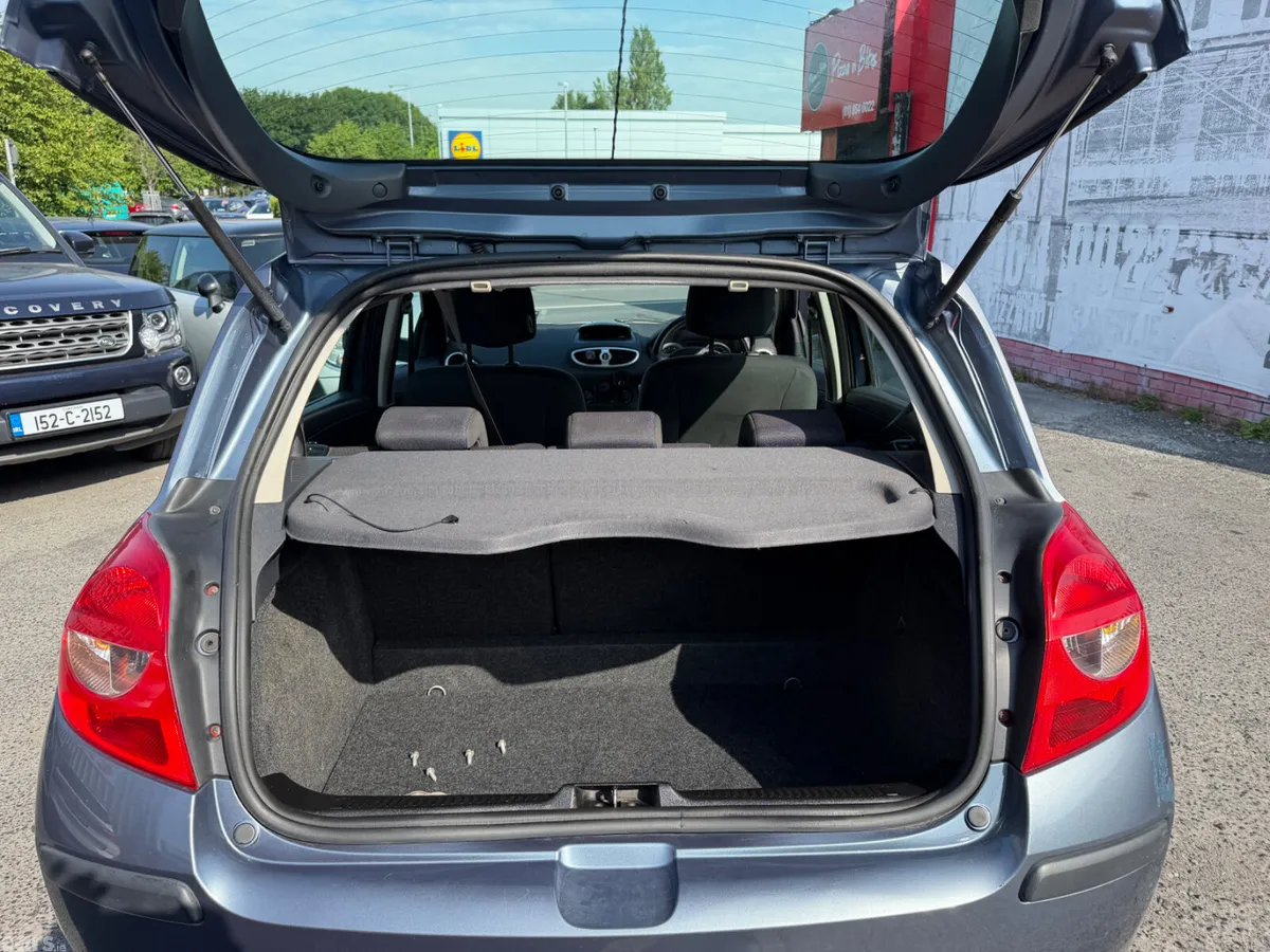 Renault Clio Hatchback, Petrol, 2007, Silver