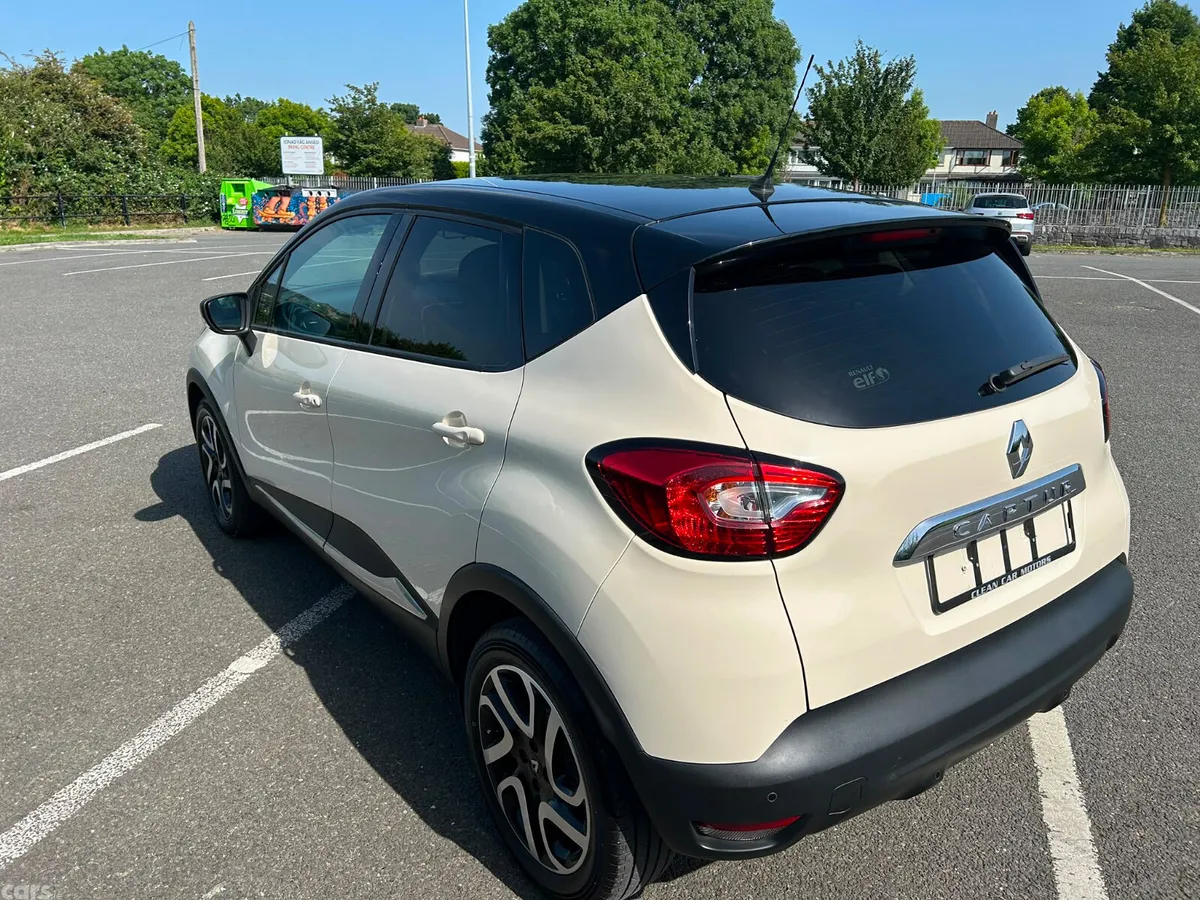 Renault Captur Hatchback, Petrol, 2016, Beige